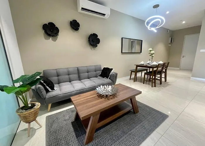 Beautiful Quill Residences By Sonia